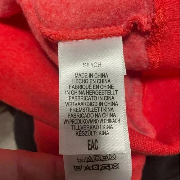 Marmot Hoodie - Picture 6 of 7